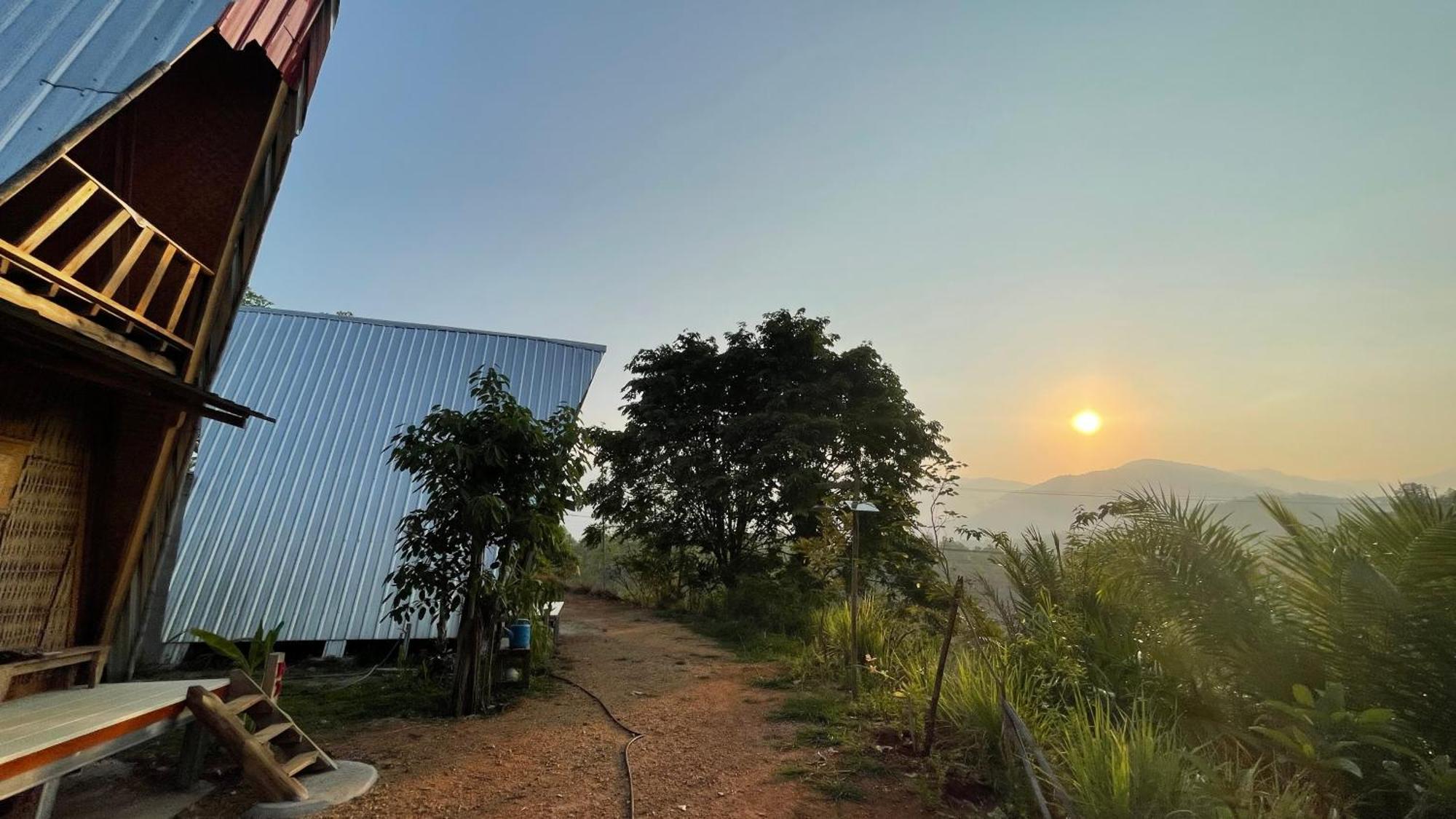 Campsite Monsonkeang View ม่อนสันเกี๋ยง Mae Chaem